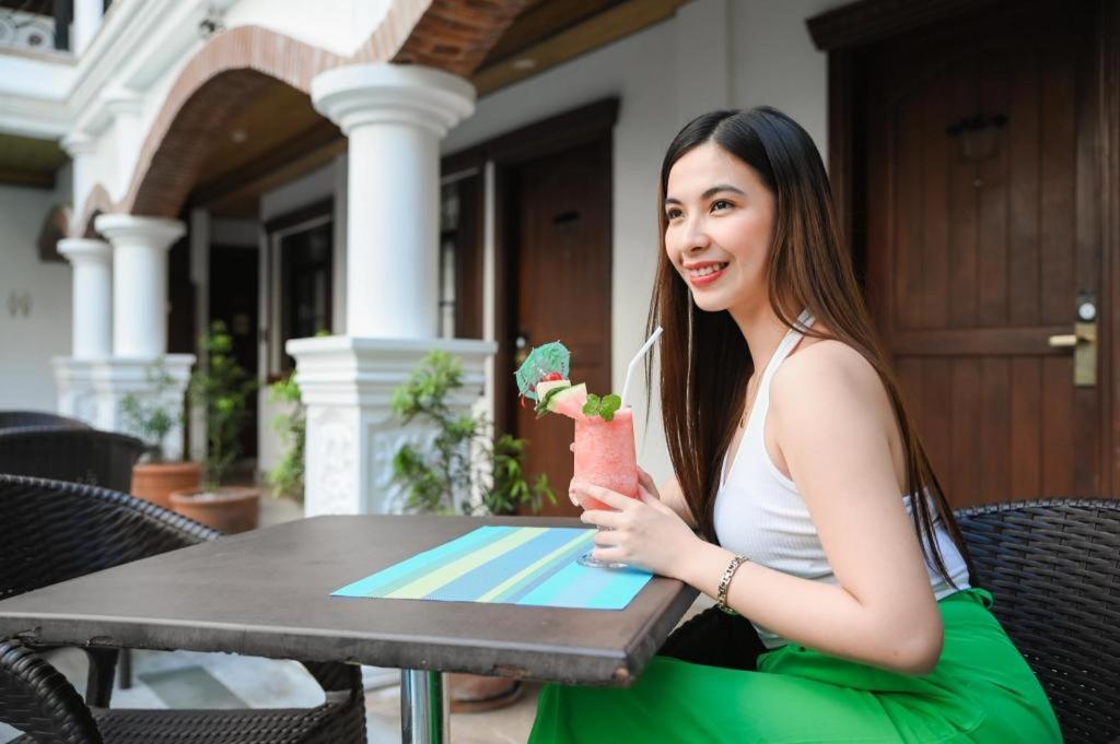 Hotel Luna Vigan Exterior photo